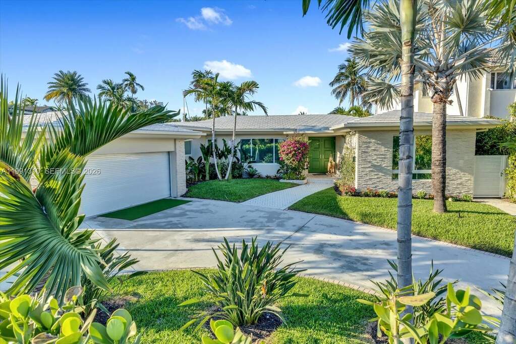 3 Bedroom Single Family Home/House's Image 7