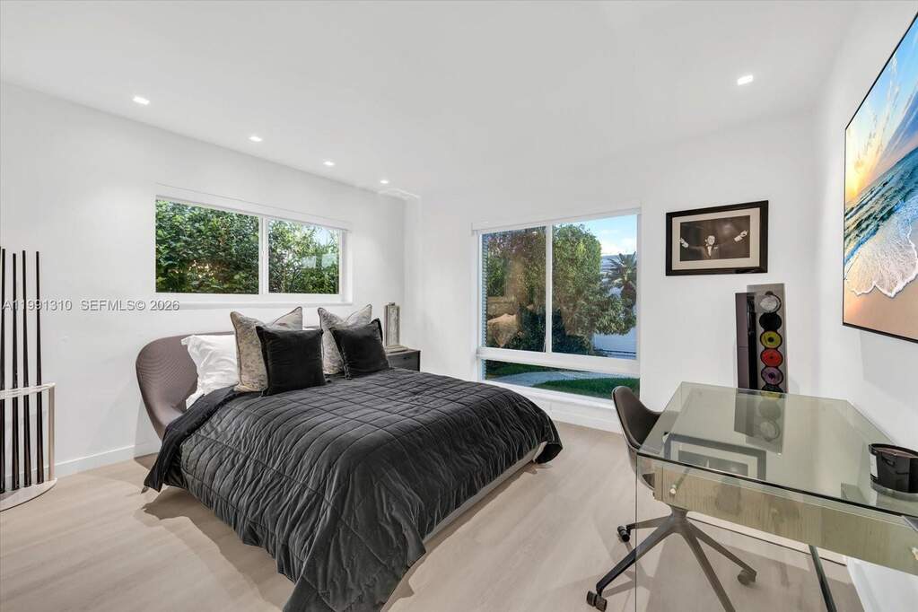 3 Bedroom Single Family Home/House's Image 22