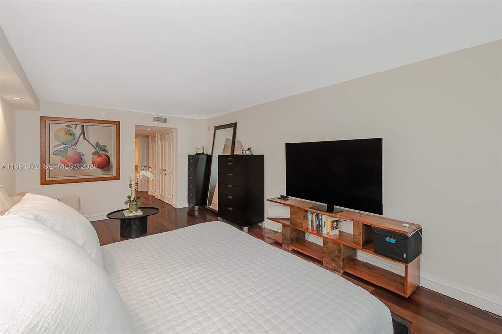 2 Bedroom Apartment/Flat's Image 15