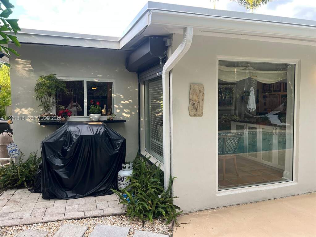 3 Bedroom Single Family Home/House's Image 32
