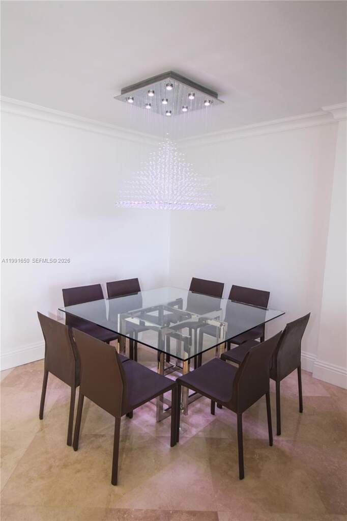 2 Bedroom Apartment/Flat's Image 11