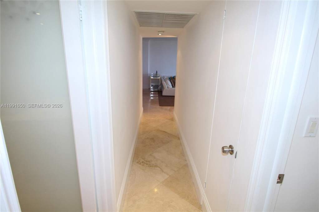 2 Bedroom Apartment/Flat's Image 27