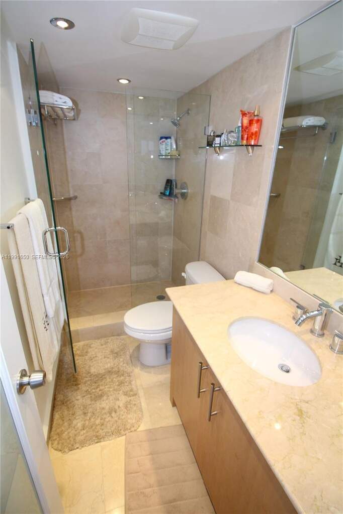 2 Bedroom Apartment/Flat's Image 30