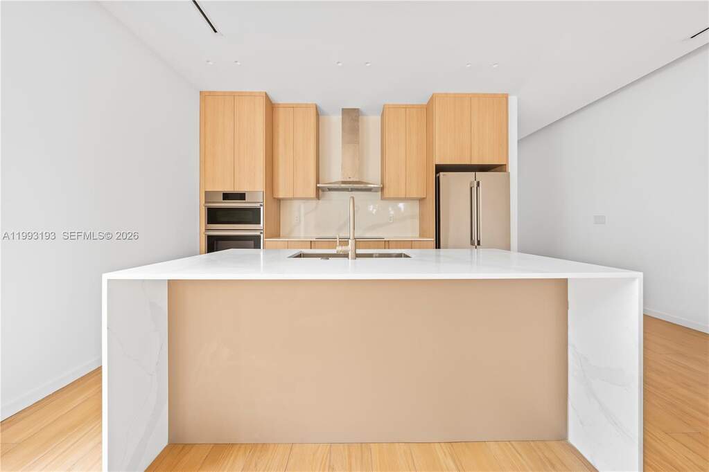 3 Bedroom Villa/Townhouse's Image 8