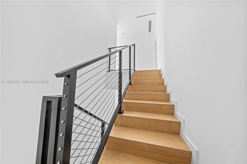 3 Bedroom Villa/Townhouse's Image 13