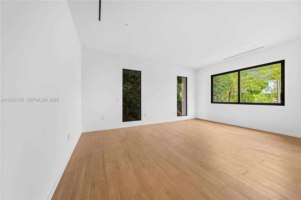 3 Bedroom Villa/Townhouse's Image 15