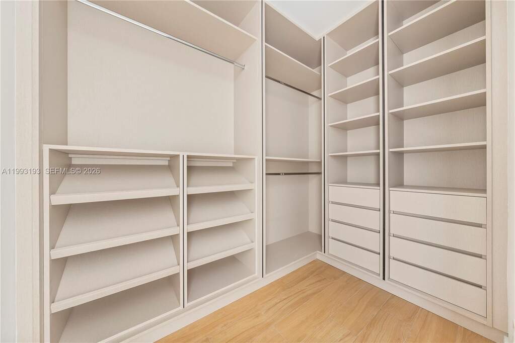 3 Bedroom Villa/Townhouse's Image 16