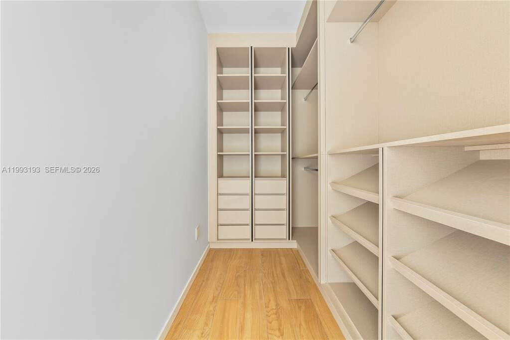 3 Bedroom Villa/Townhouse's Image 24