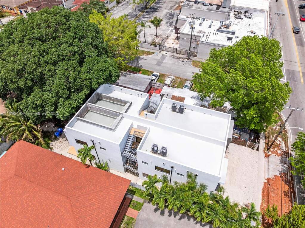 3 Bedroom Villa/Townhouse's Image 37