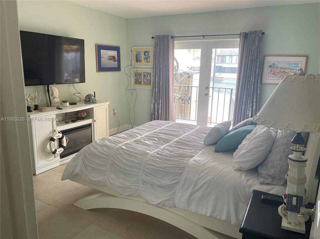 2 Bedroom Villa/Townhouse's Image 7