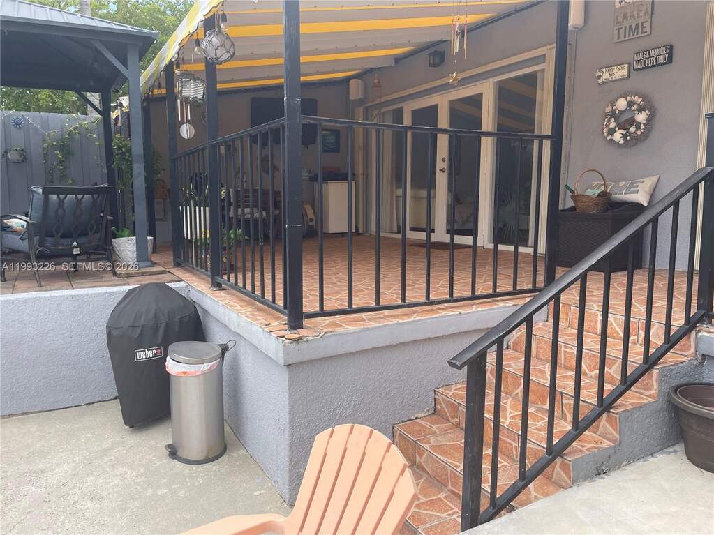 2 Bedroom Villa/Townhouse's Image 17