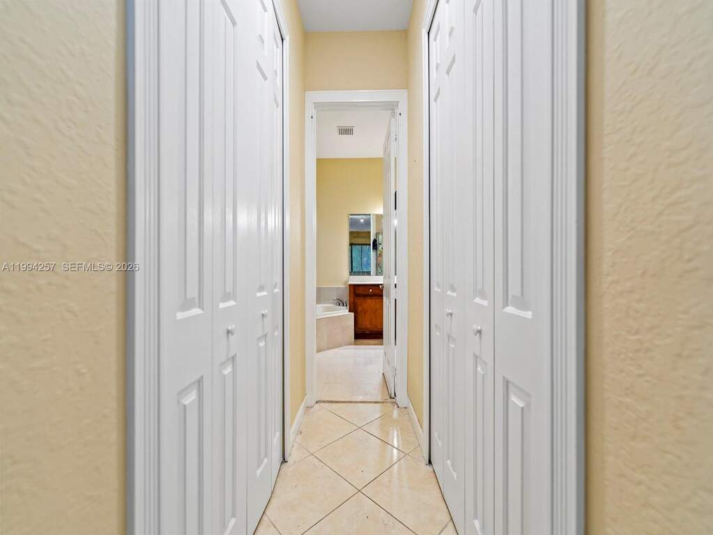 5 Bedroom Single Family Home/House's Image 40