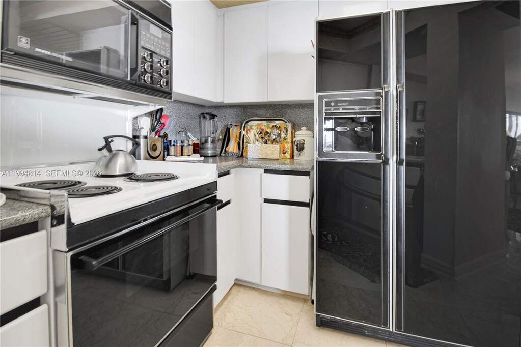 2 Bedroom Apartment/Flat's Image 22