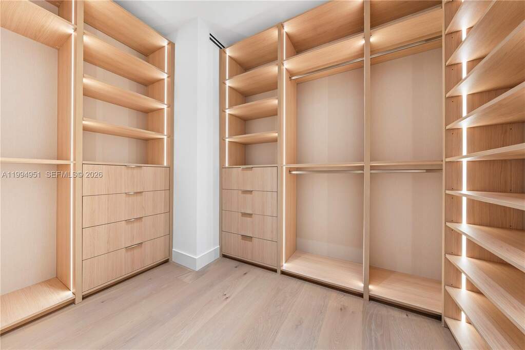 4 Bedroom Single Family Home/House's Image 19