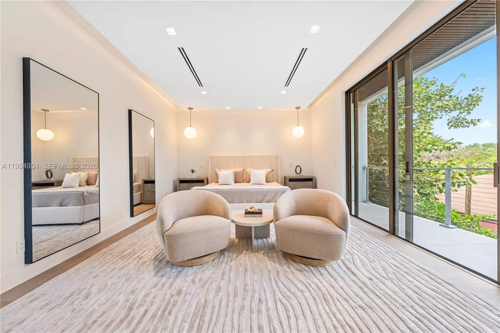 4 Bedroom Single Family Home/House's Image 23