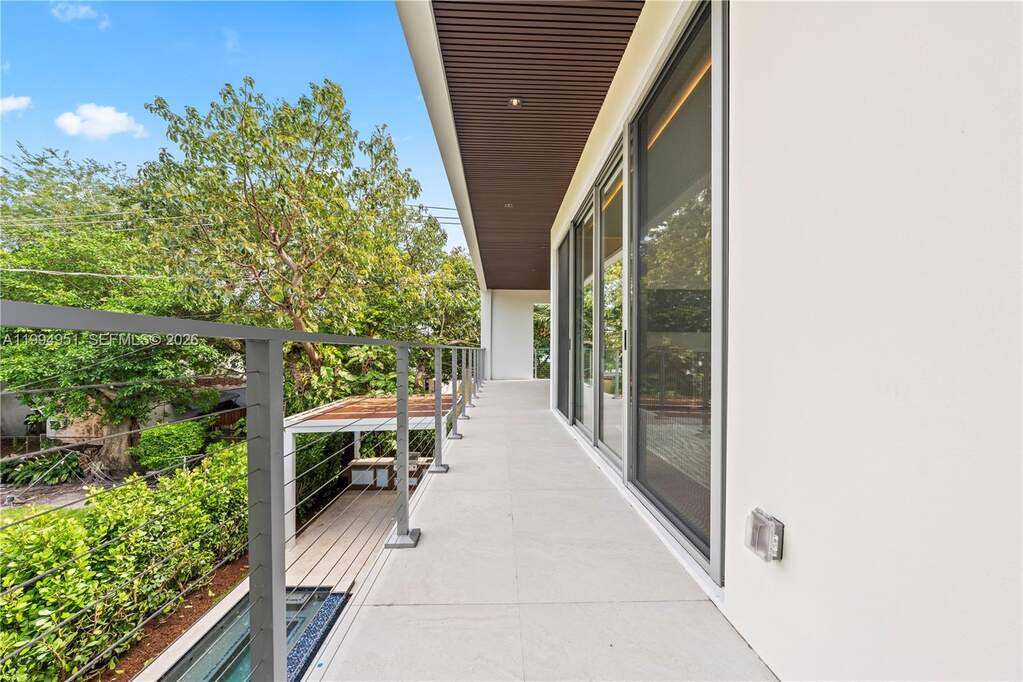 4 Bedroom Single Family Home/House's Image 26