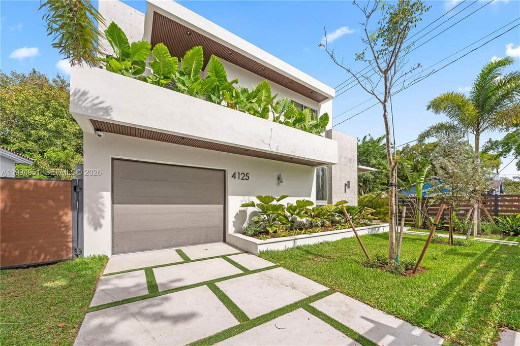 4 Bedroom Single Family Home/House's Image 41