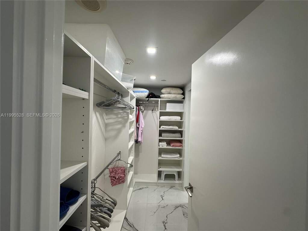 3 Bedroom Apartment/Flat's Image 17