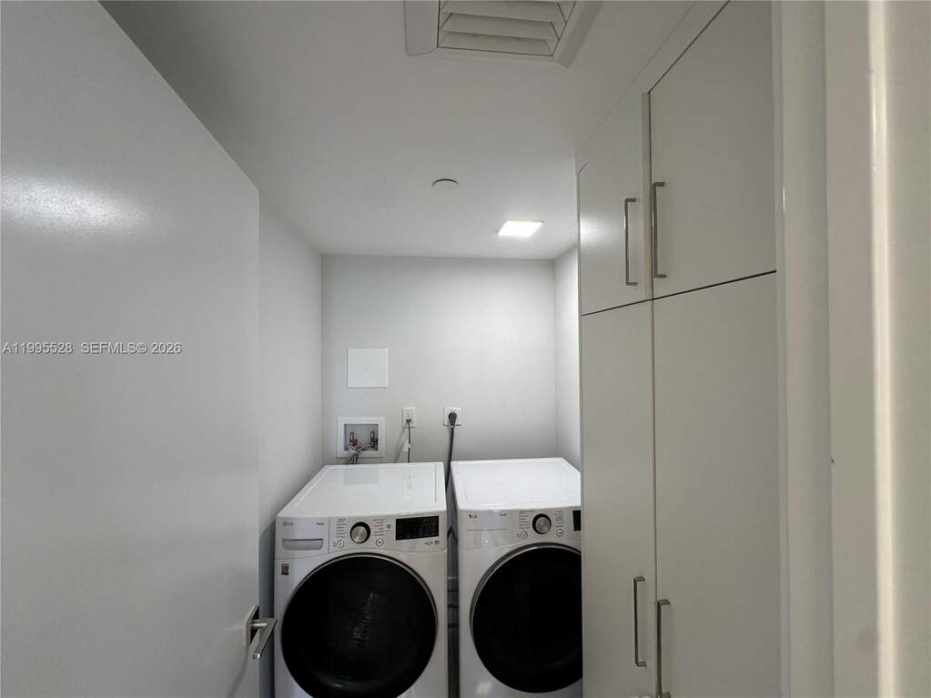 3 Bedroom Apartment/Flat's Image 20