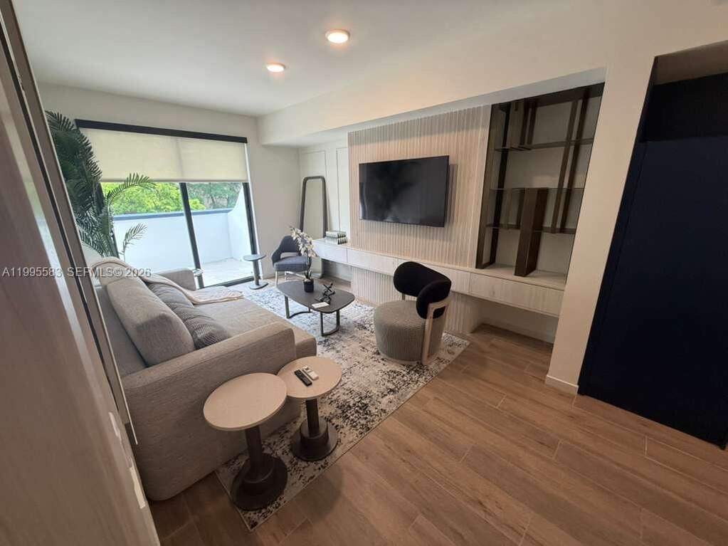 1 Bedroom Apartment/Flat's Image 8