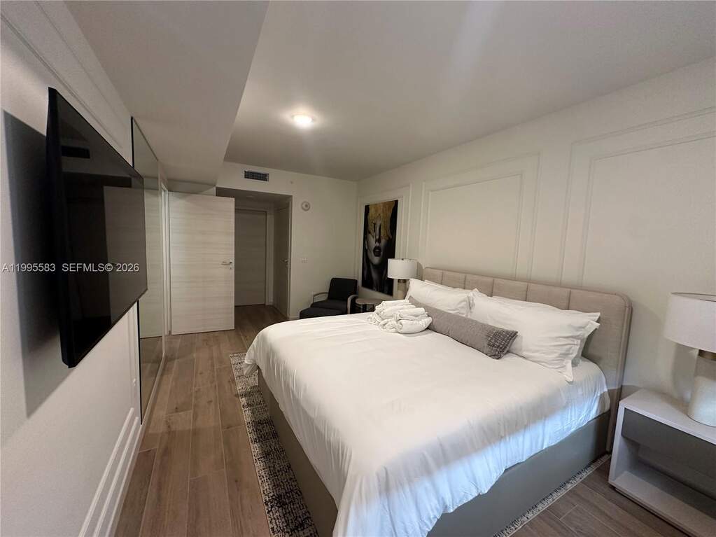 1 Bedroom Apartment/Flat's Image 12