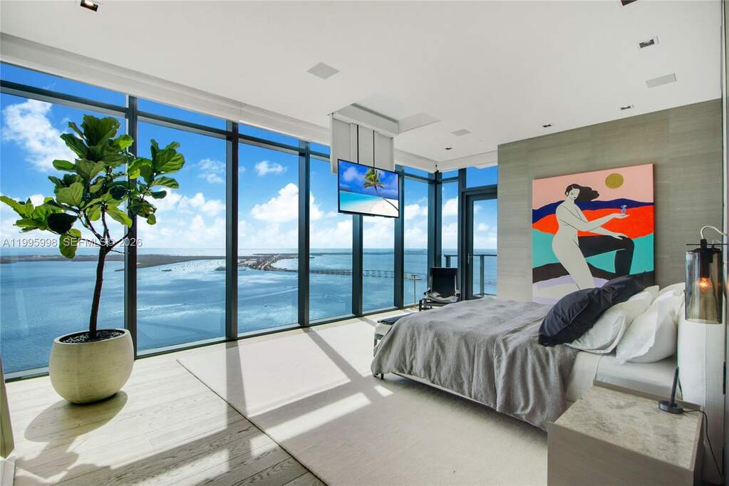 2 Bedroom Apartment/Flat's Image 6