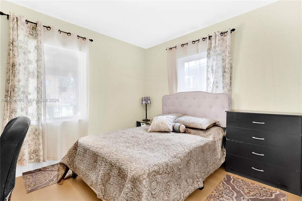 3 Bedroom Single Family Home/House's Image 13