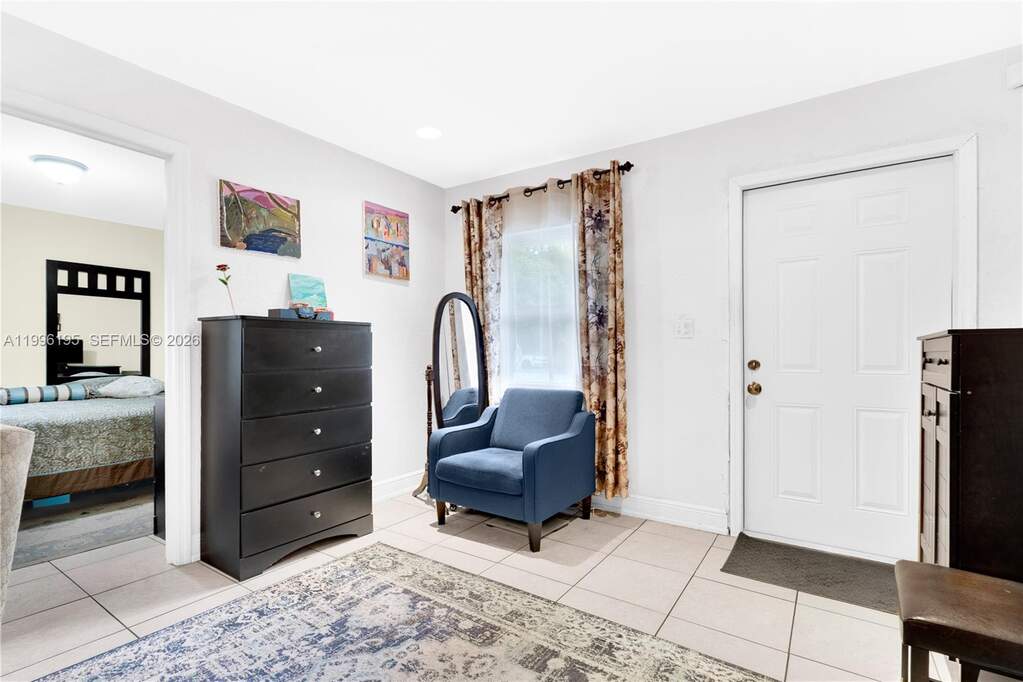 3 Bedroom Single Family Home/House's Image 23