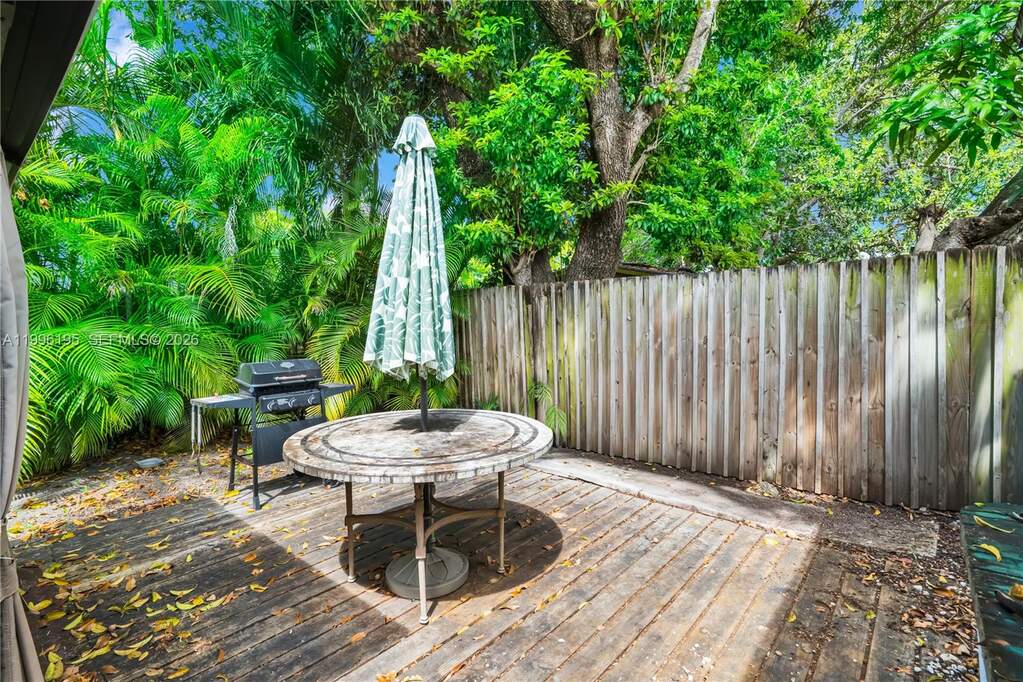 3 Bedroom Single Family Home/House's Image 29