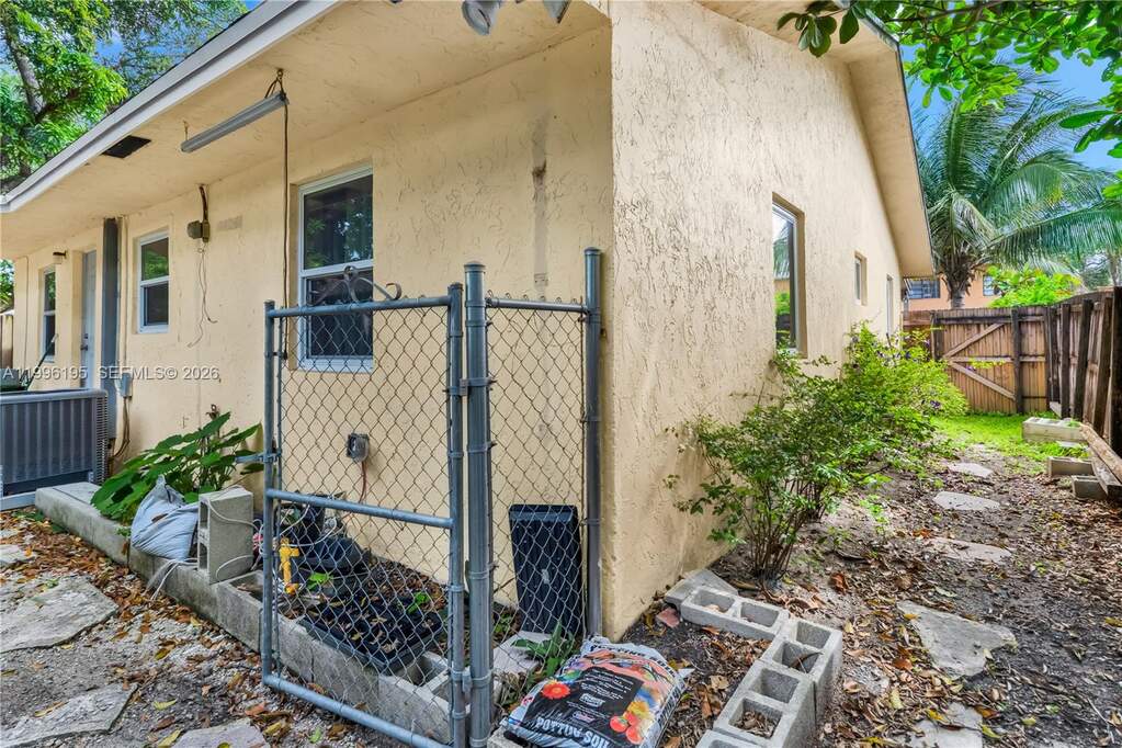 3 Bedroom Single Family Home/House's Image 31