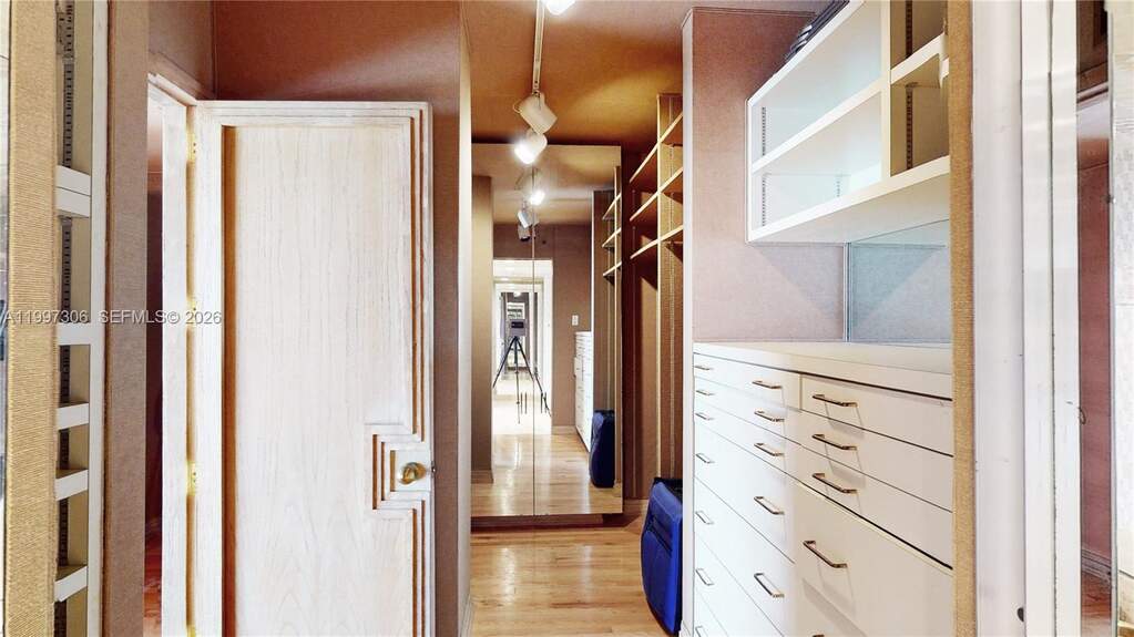 2 Bedroom Apartment/Flat's Image 12