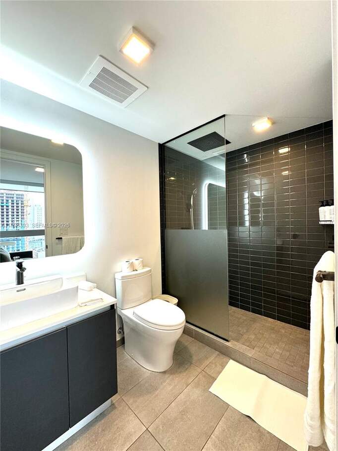 2 Bedroom Apartment/Flat's Image 8