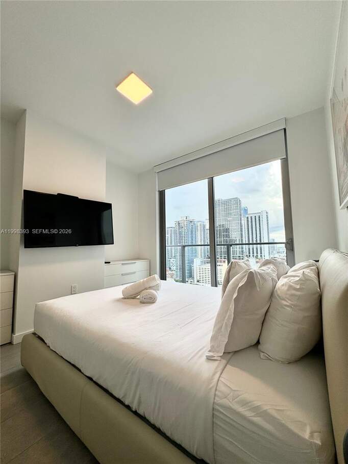 2 Bedroom Apartment/Flat's Image 6