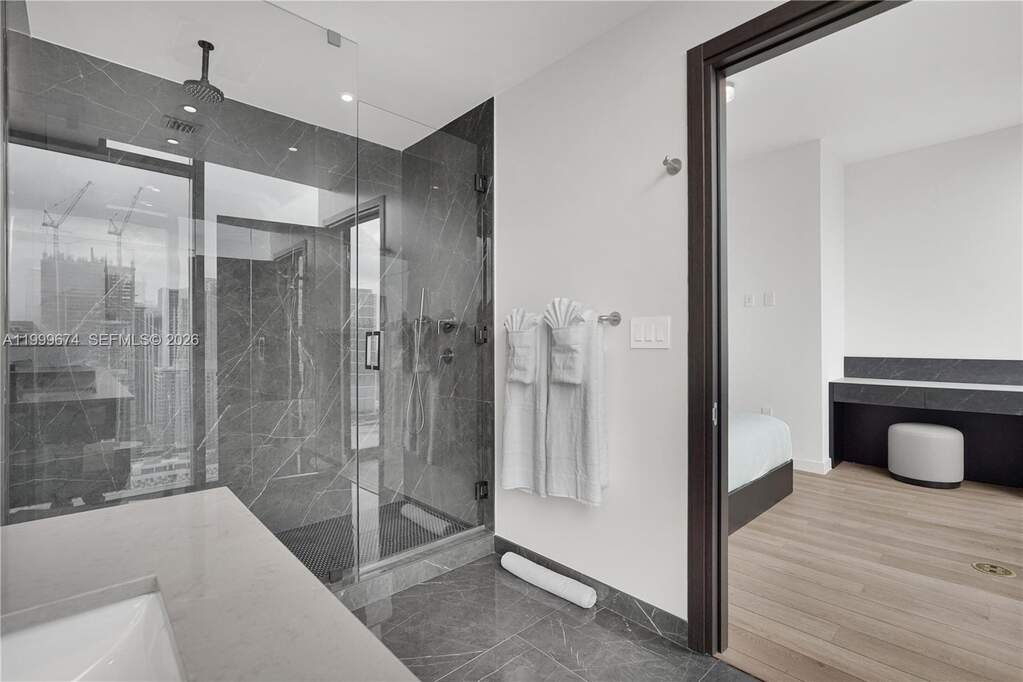 2 Bedroom Apartment/Flat's Image 4