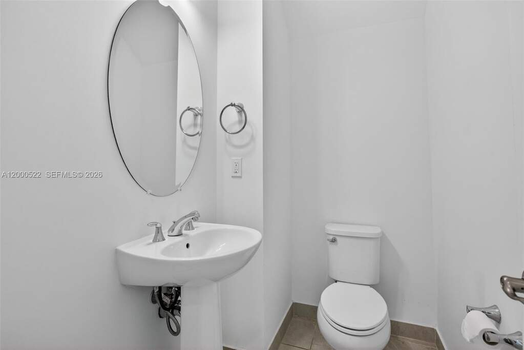 3 Bedroom Villa/Townhouse's Image 13