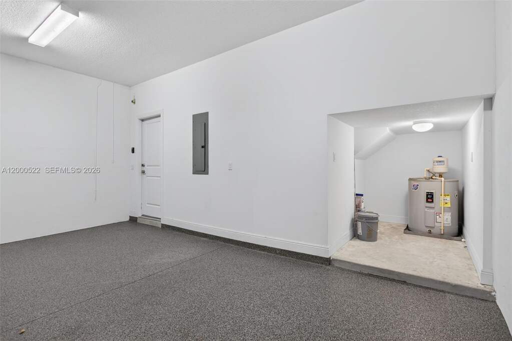 3 Bedroom Villa/Townhouse's Image 14
