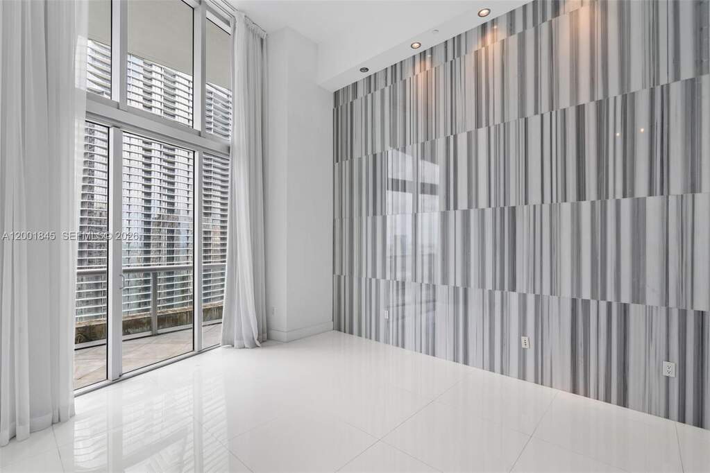 1 Bedroom Apartment/Flat's Image 10