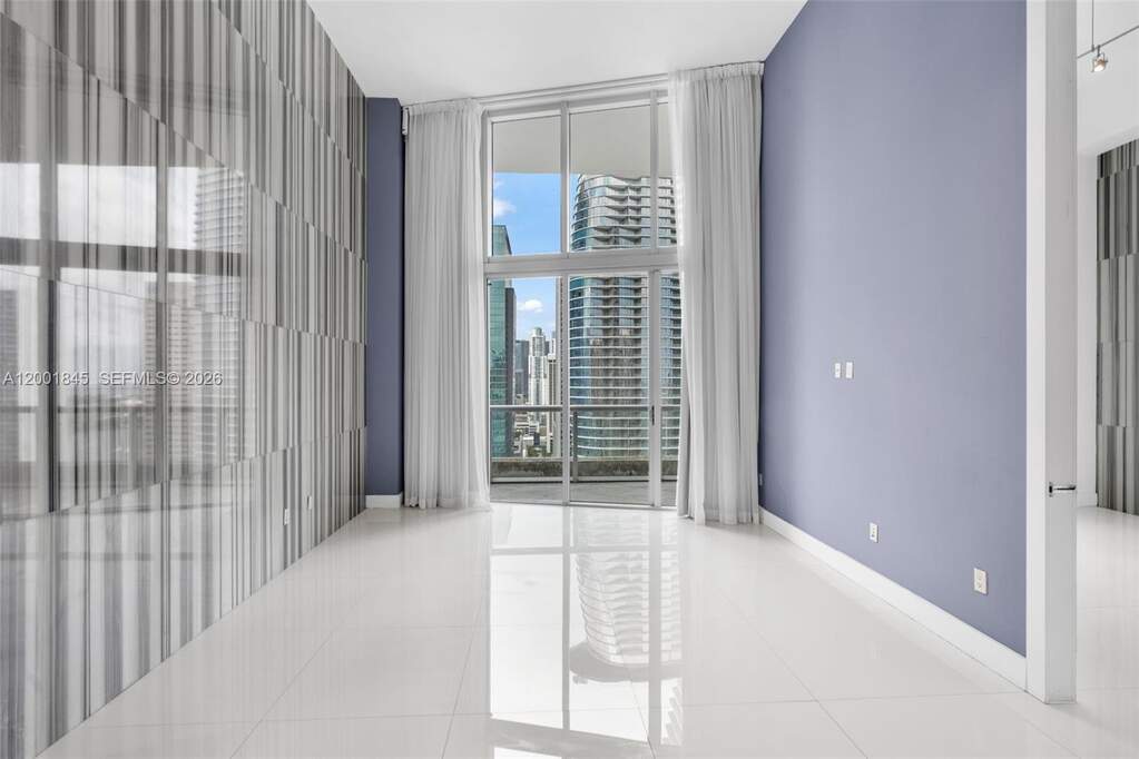 1 Bedroom Apartment/Flat's Image 5