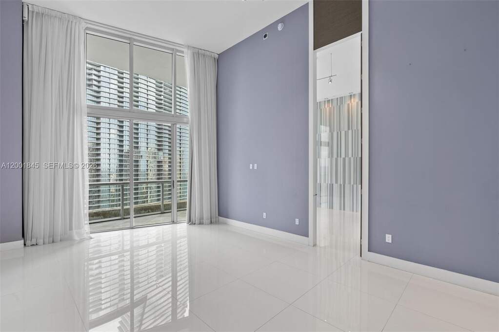 1 Bedroom Apartment/Flat's Image 6