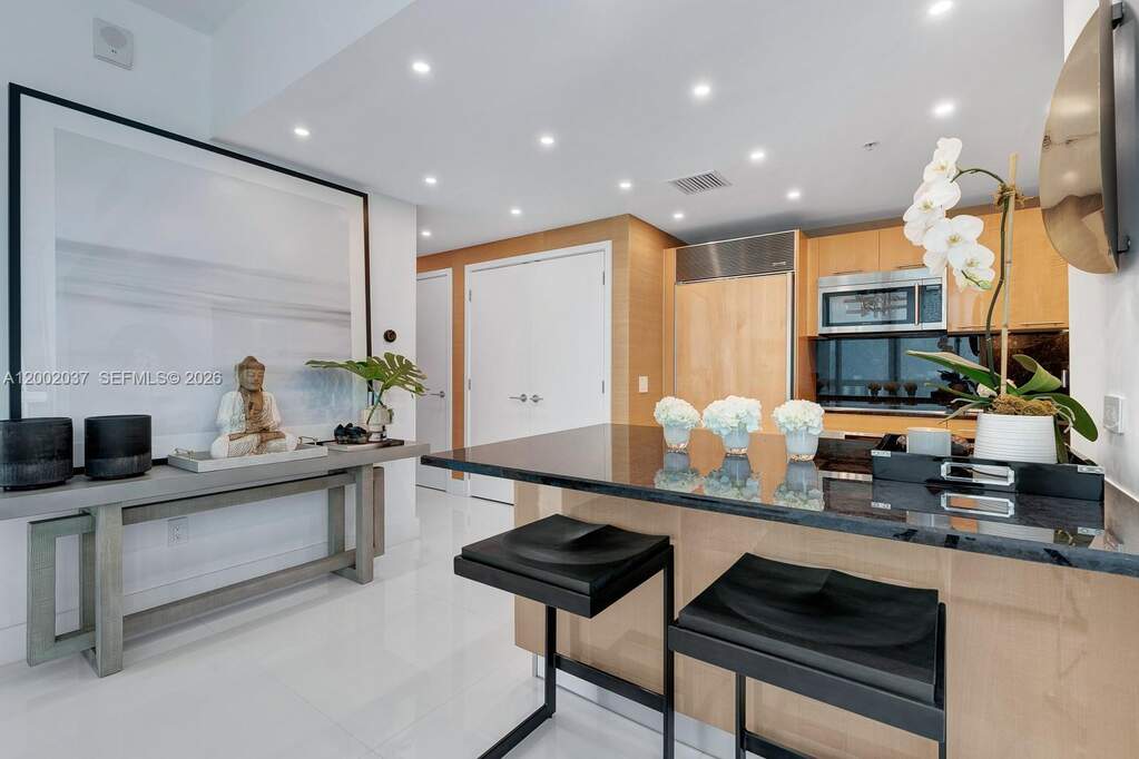 1 Bedroom Apartment/Flat's Image 8