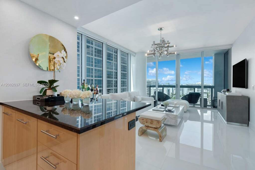 1 Bedroom Apartment/Flat's Image 11