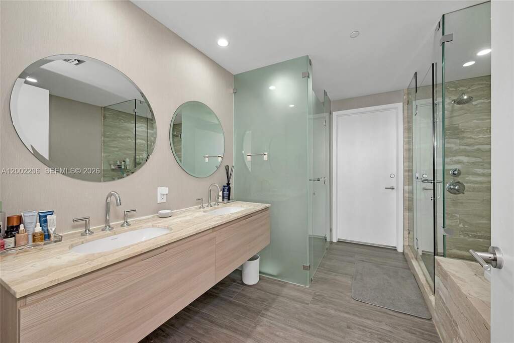 2 Bedroom Apartment/Flat's Image 10