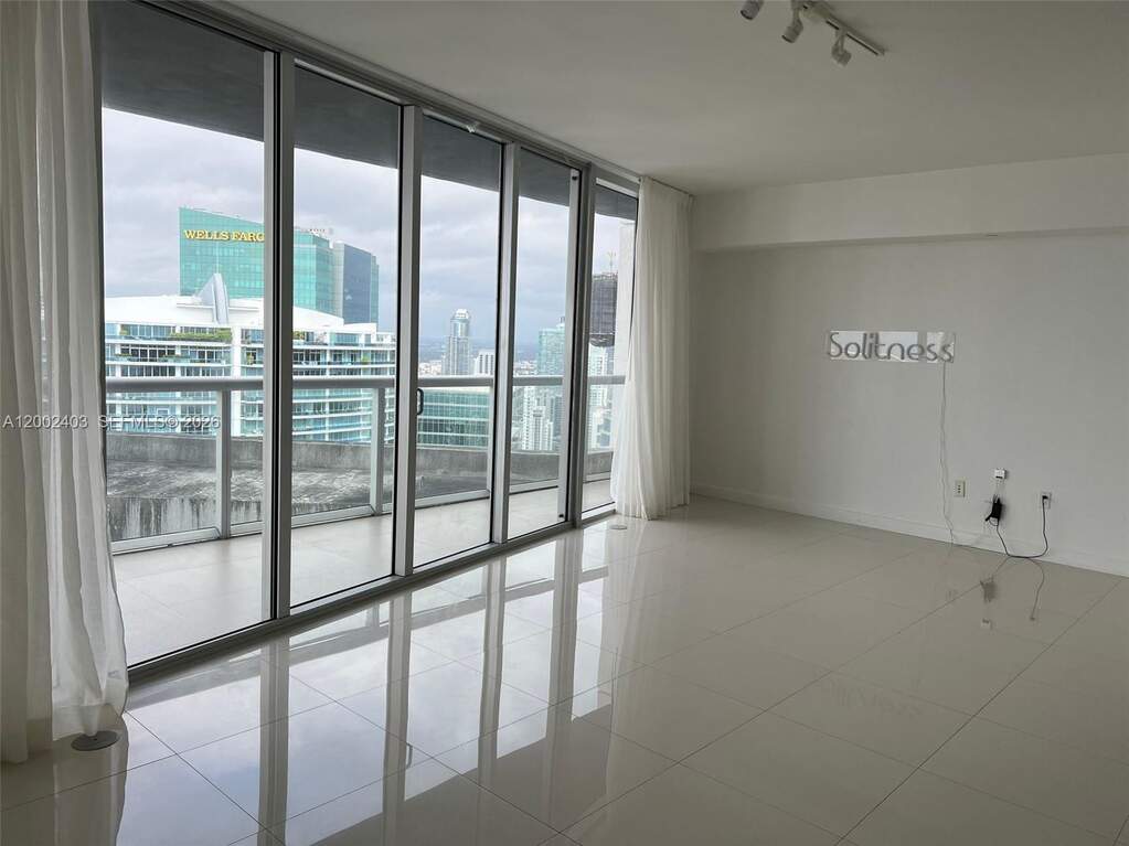 1 Bedroom Apartment/Flat's Image 3