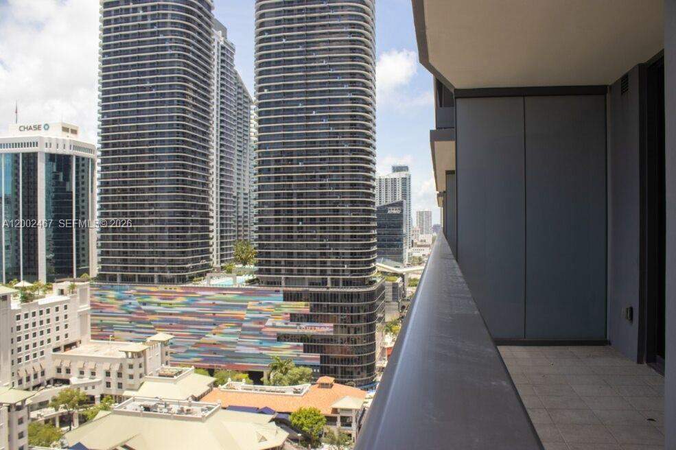 1 Bedroom Apartment/Flat's Image 8