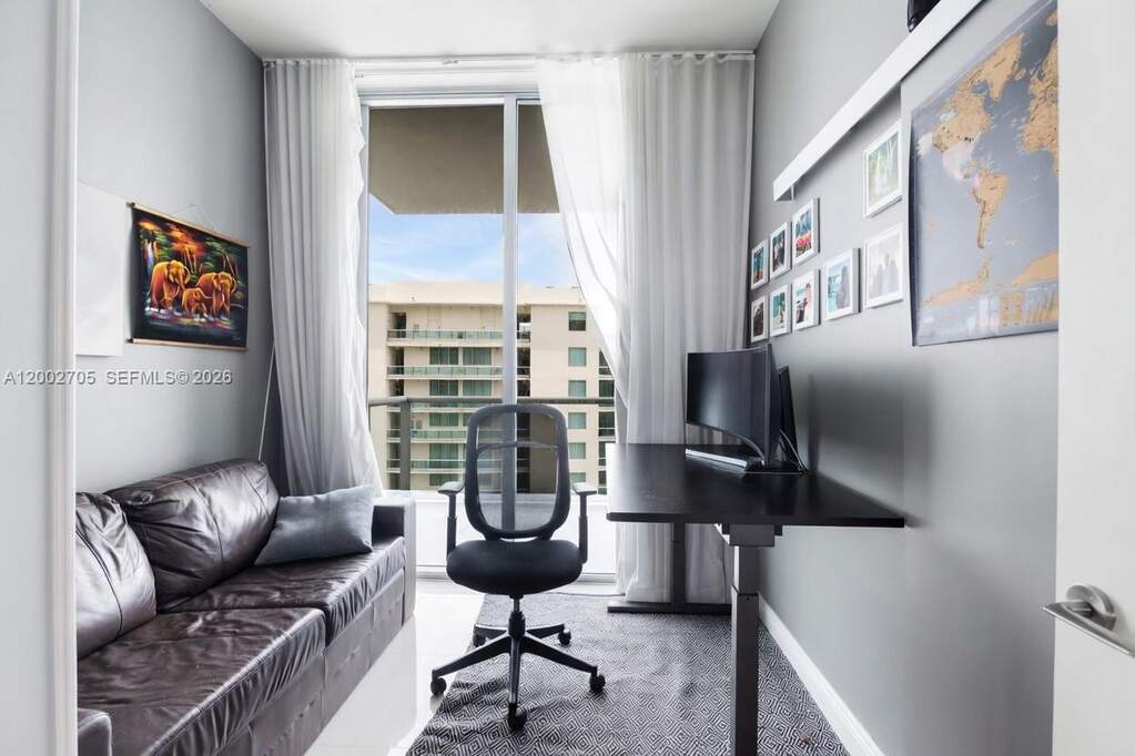 3 Bedroom Apartment/Flat's Image 8