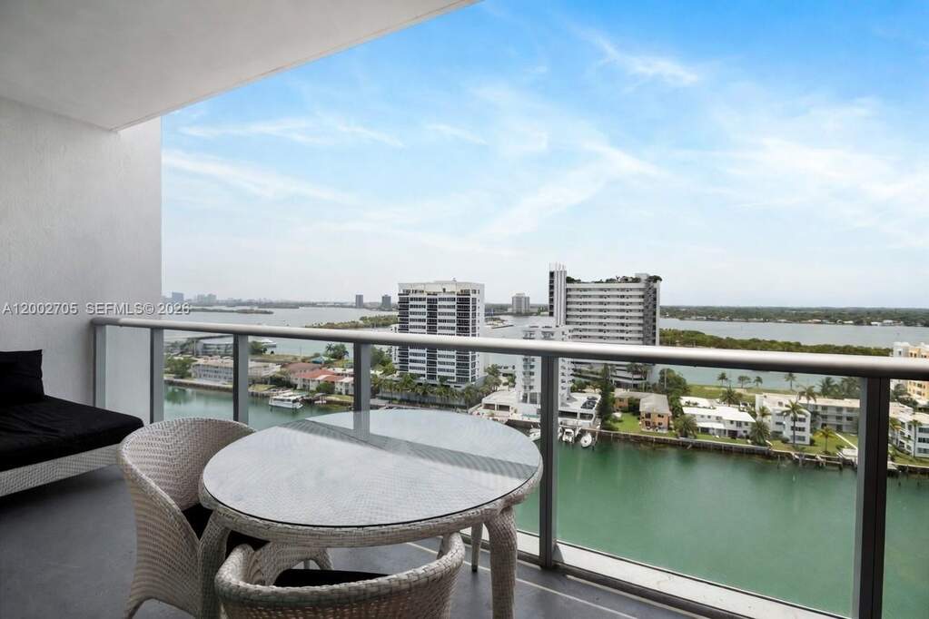 3 Bedroom Apartment/Flat's Image 5