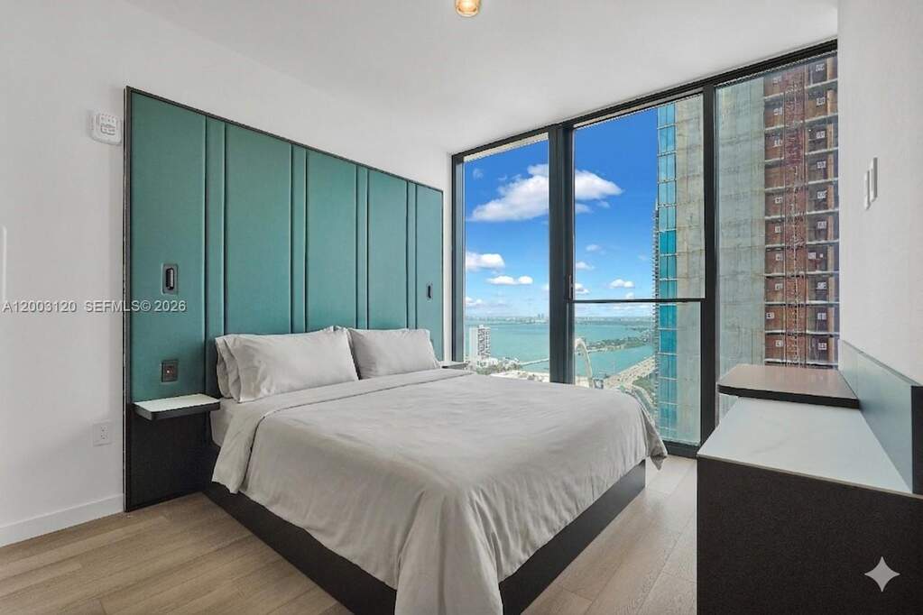 2 Bedroom Apartment/Flat's Image 8