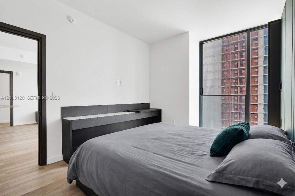 2 Bedroom Apartment/Flat's Image 11