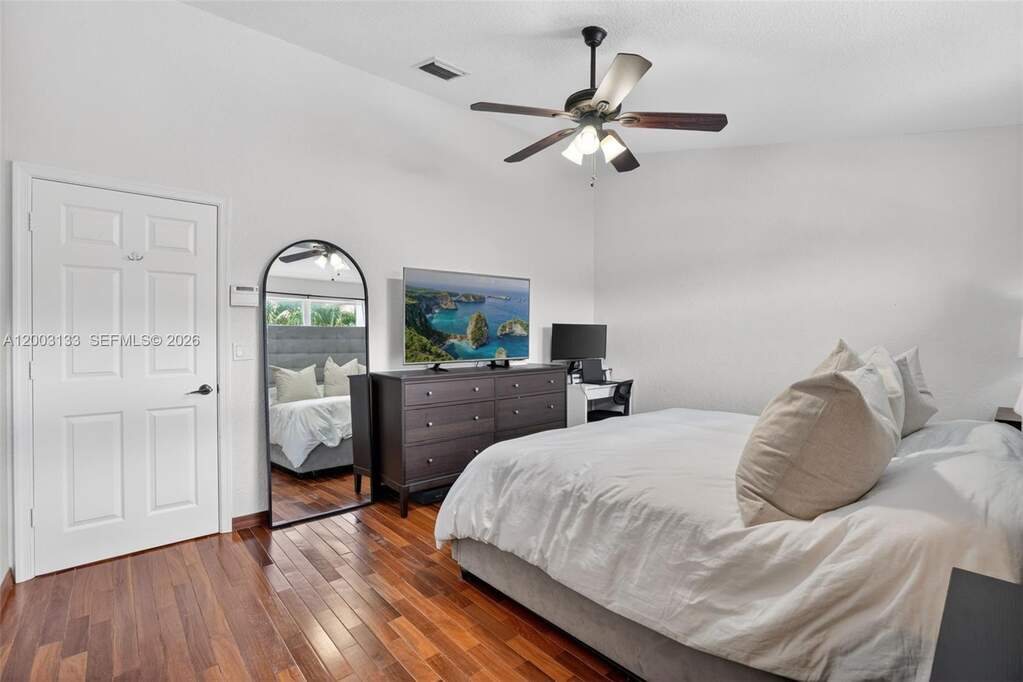 3 Bedroom Single Family Home/House's Image 18