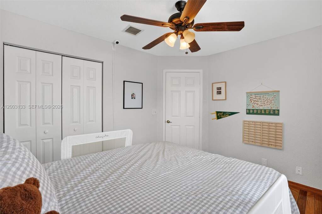 3 Bedroom Single Family Home/House's Image 27